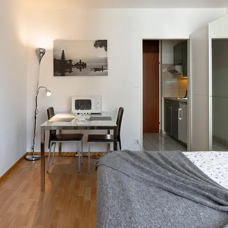 Lejlighed Modern In The Heart Of