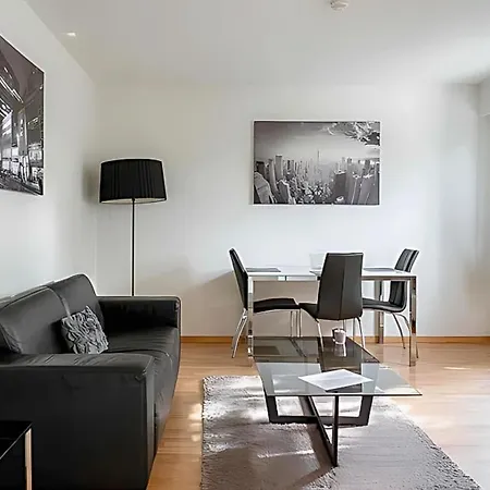 Lejlighed Modern In The Heart Of *