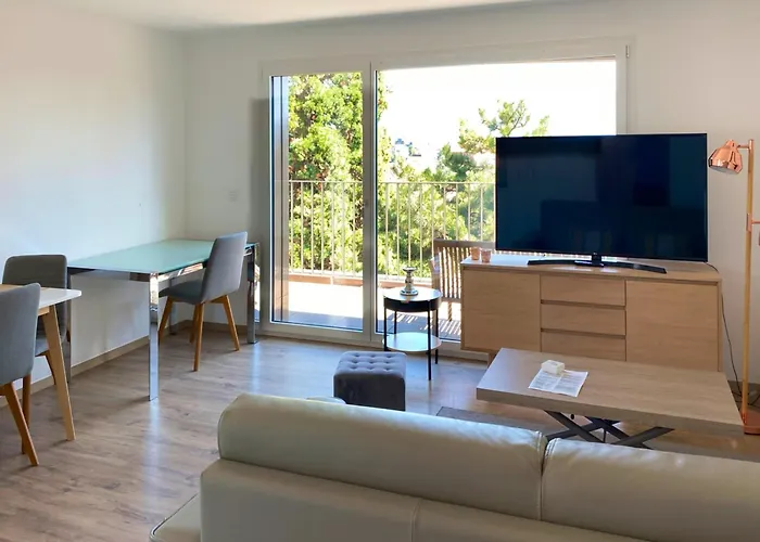 Apartman Modern In The Heart Of *