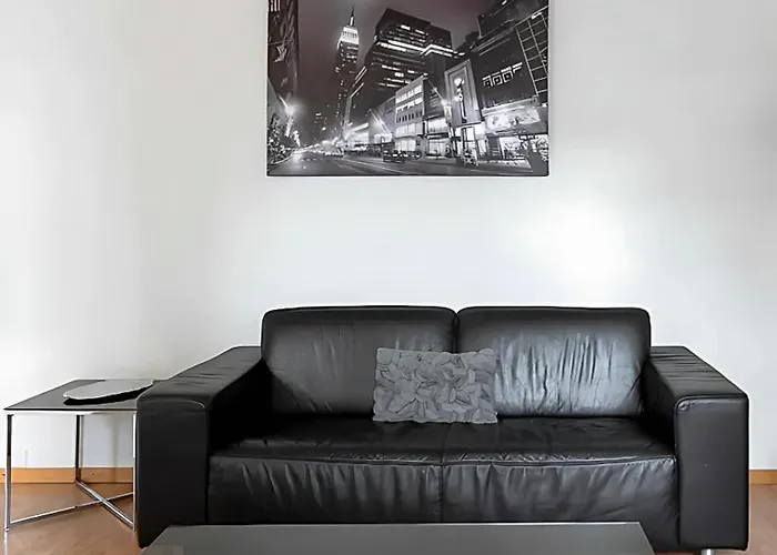 アパート Modern In The Heart Of ローザンヌ